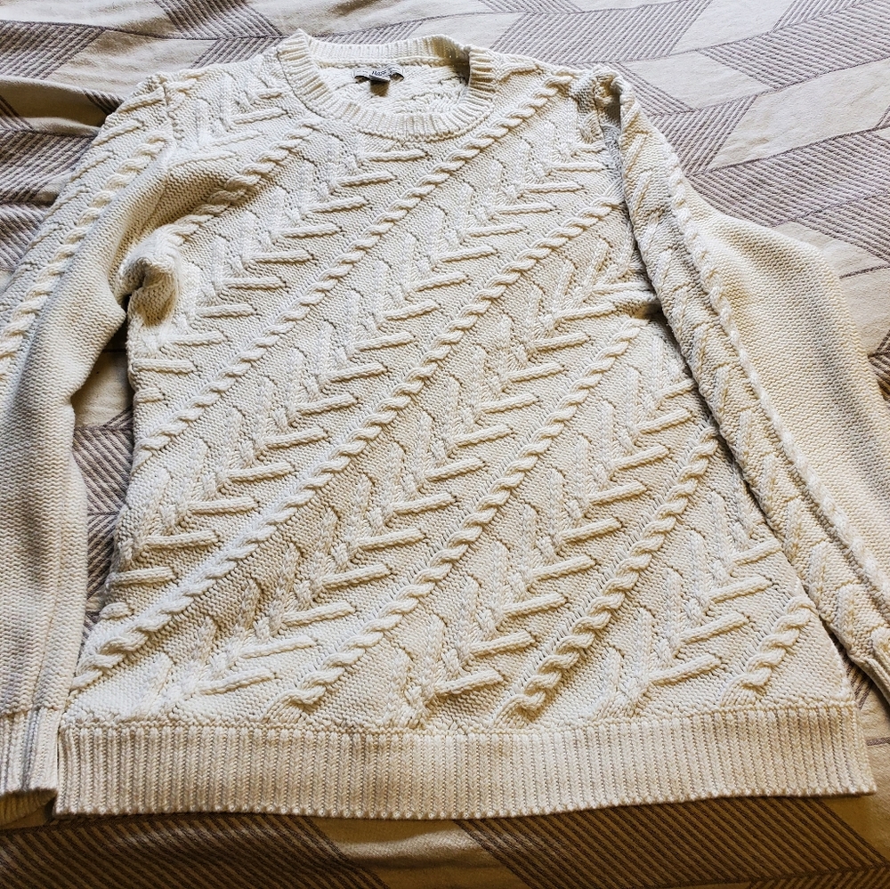 EUC Bass Co Cream Sweater